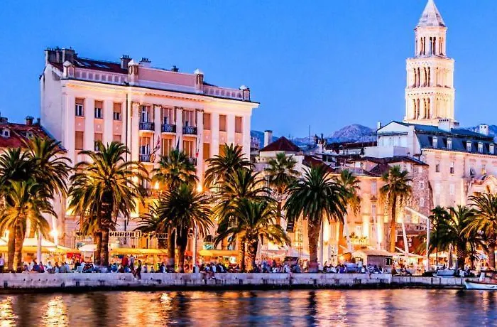 Paola With Free Private Parking Place Apartamento Split