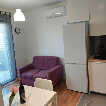 Apartment Paola With Free Private Parking Place Split