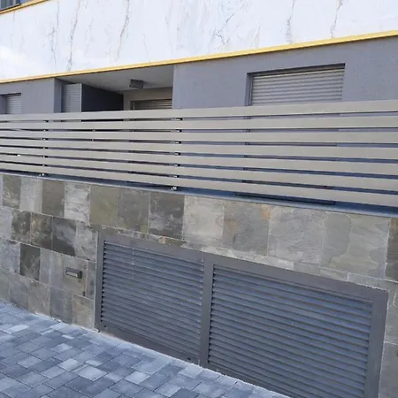 Apartment Paola With Free Private Parking Place *
