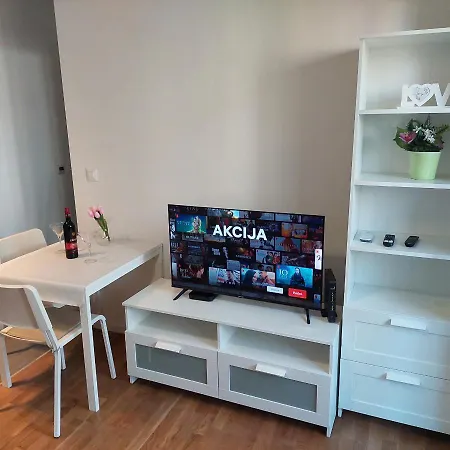 Apartment Paola With Free Private Parking Place